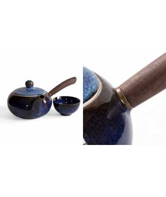 Set in Porcellana Blu con Manici in Legno