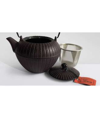 Oitomi Violet Cast Iron Teapot 5 —  Decoration Luxury | Maison Imperiale